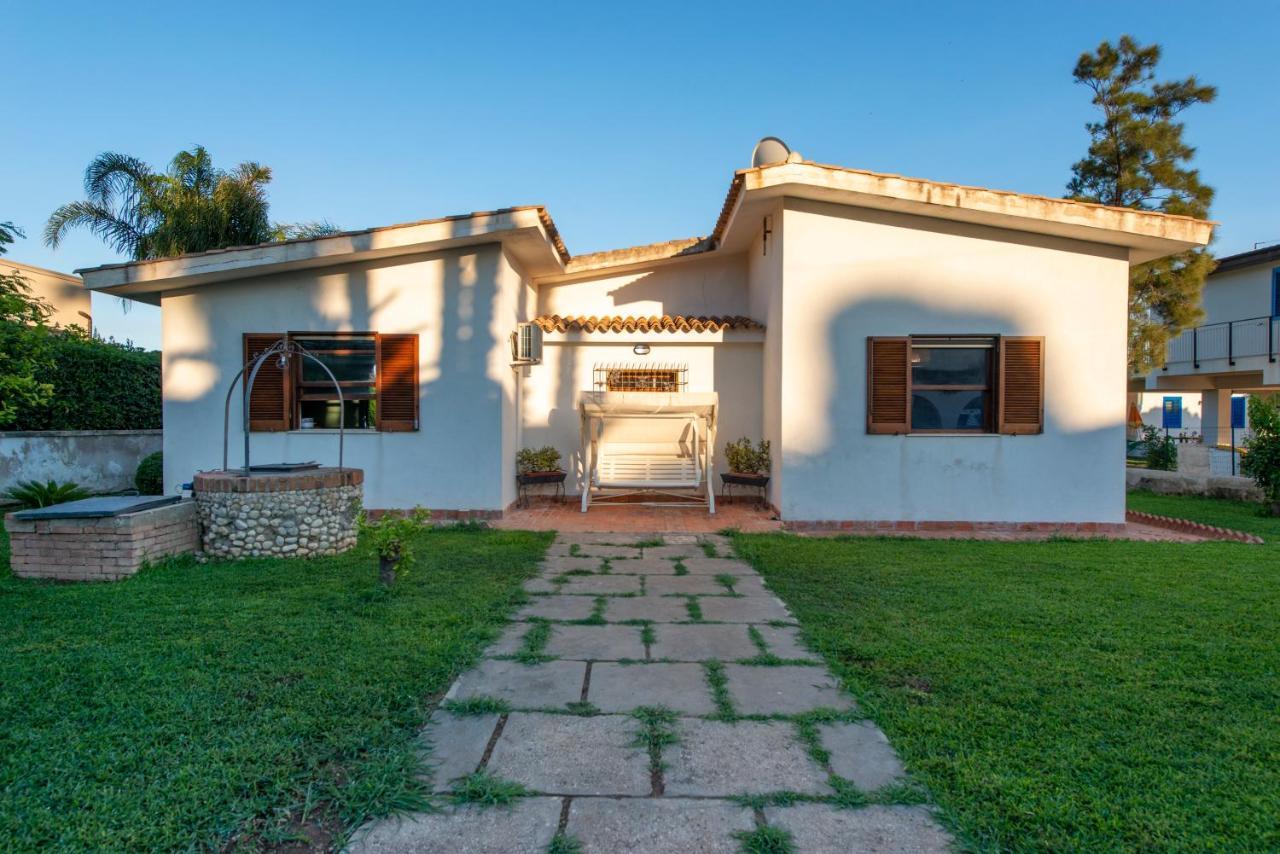 Villa Mary Fontane Bianche Buitenkant foto